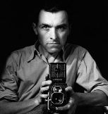 Robert Doisneau alla Reggia di Caserta: rivive la Parigi in bianco e nero